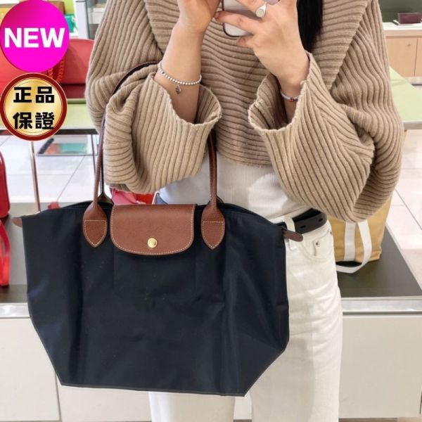 Longchamp L2605  Le Pliage Original 再生帆布包  M  黑色 Longchamp, 再生帆布, Le Pliage Original, 肩背袋, 法國製造, 環保時尚, 輕量設計, 摺疊包款, 永續時尚, 經典款