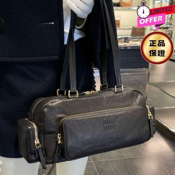 Miu Miu 5BB175 洗水納帕軟皮 Pocket 包  黑色 Miu Miu 手袋, 洗水納帕軟皮, 多口袋設計, 壓紋字母, 小羊皮
