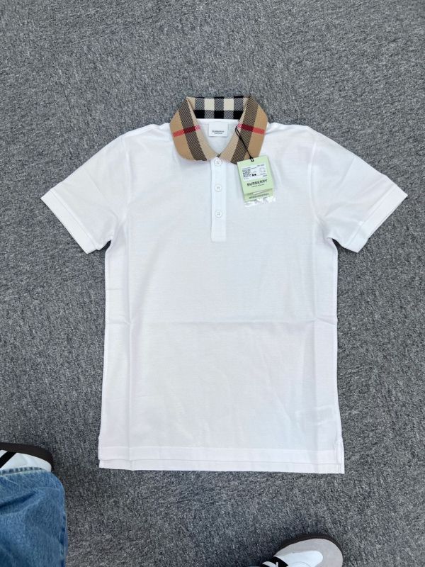 Burberry 80716211 男款短袖棉質Polo上衣  S/M/L/XL  白色 Burberry 80553071 男款標誌印花短袖棉T 上衣

XS/S/M/L/XL

黑色