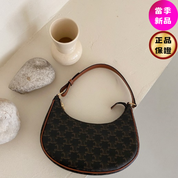 Celine 193952 老花凱旋門 Ava牛角包 Celine, 193952, 老花 Ava Triomphe 凱旋門牛角包, 義大利製造, 小牛皮, 可調肩帶, 時尚單品
