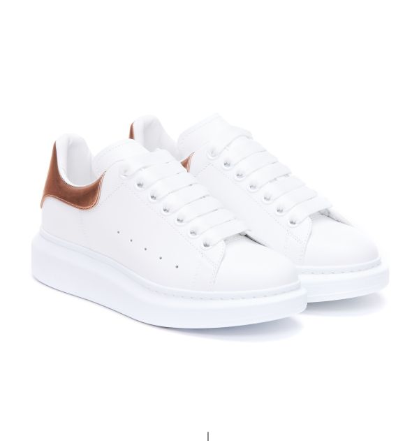 Alexander McQueen Oversized 女款厚底球鞋  金色亮澤鞋跟尾/增高5公分    IT 35/35.5/36/36.5/37/38/39/40 