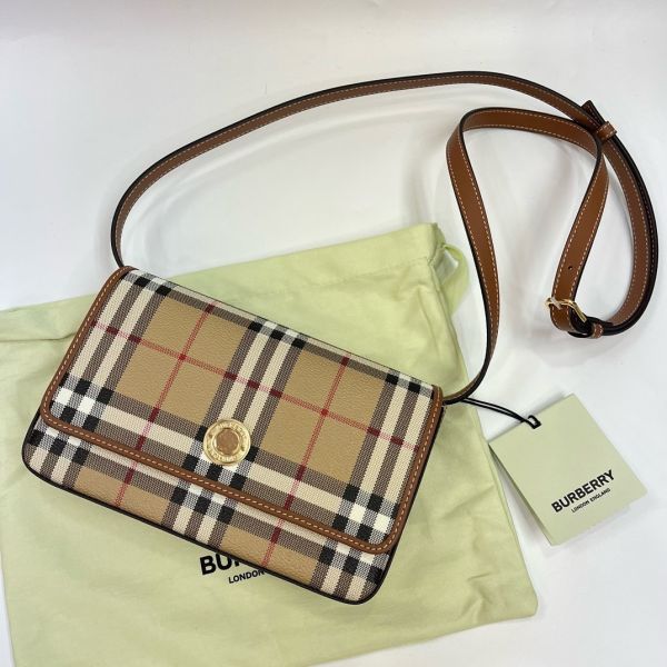 Burberry 80704211 Hampshire 包 典藏米色 