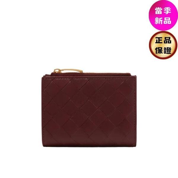 Bottega Veneta Intrecciato 小號雙折拉鍊錢包  Barolo酒紅色 Bottega veneta 小號皮夾, Intrecciato 皮夾, 奶茶色皮夾, BV 錢包, 義大利精品,
BV 小羊皮, BV 拉鍊皮夾