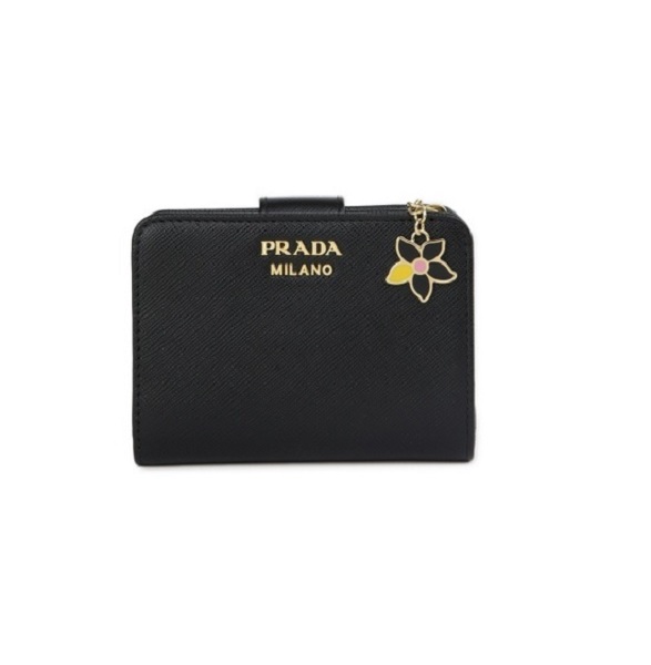 Prada 1ML018 Saffiano 倒三角標 Logo 小花拉鍊二折短夾  黑色 