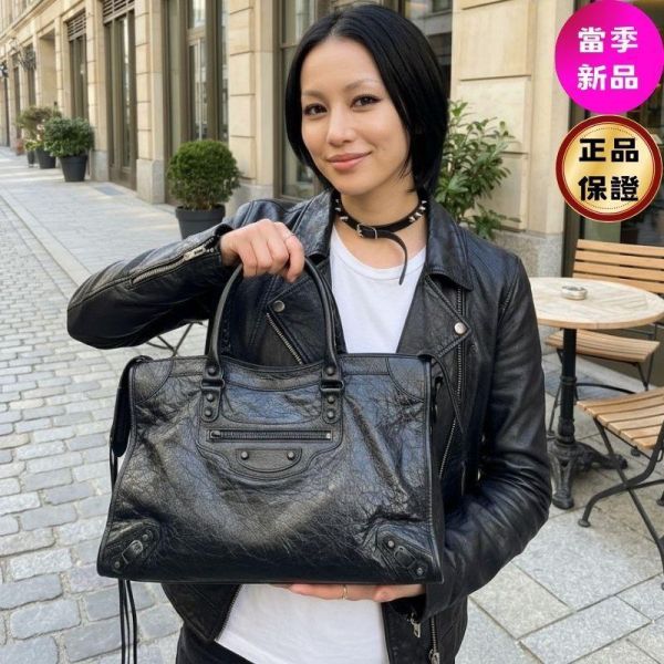 Balenciaga 823058 Le City 小羊皮中款機車包  黑色銅釦 Balenciaga 手袋, 中款小羊皮包, 黑色, 小羊皮編織包, 義大利手工, 低調奢華, 摩托風, 夏日時尚