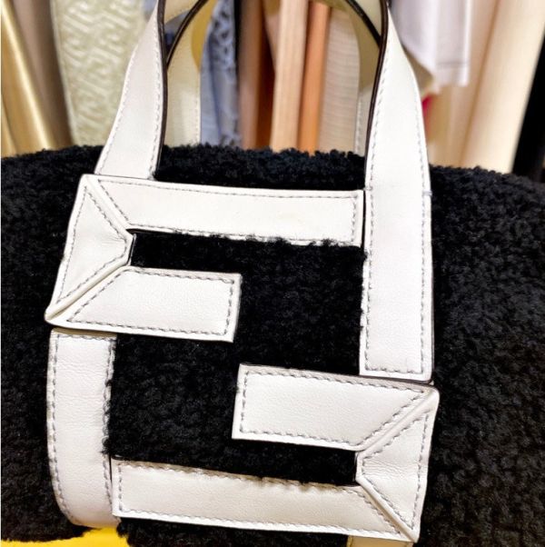 Fendi 7VA570 迷你保齡球包 Fendi 7VA570 迷你羊毛皮革保齡球包    黑白配色