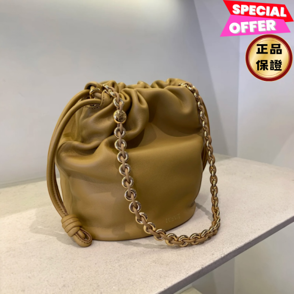 Loewe 柔軟小羊皮中款 Flamenco 水桶包    撒哈拉沙漠色 Loewe 柔軟小羊皮中款 Flamenco 水桶包    撒哈拉沙漠色