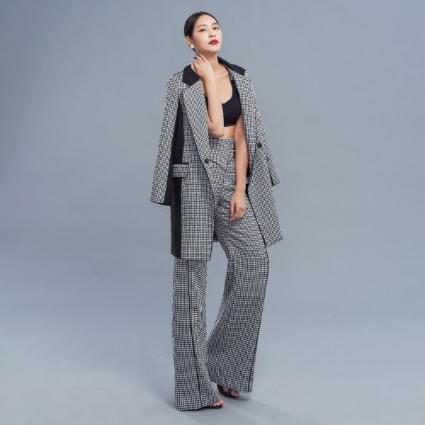 ERIKACHUNG 品牌經典｜格紋撞色西裝外套 #erikachung #西裝褲 #女士西服 #高級訂製 #女士西裝 #高訂時裝 #設計師品牌 #Erika設計師