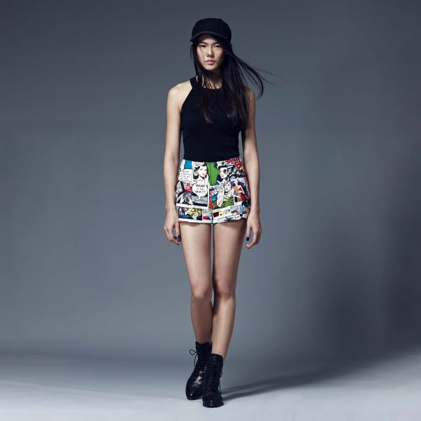 ERIKACHUNG 手繪藝術家｜美漫高腰短褲-白底 #erikachung #下著 #高級訂製 #高訂禮服 #高訂時裝 #設計師品牌 #Erika設計師