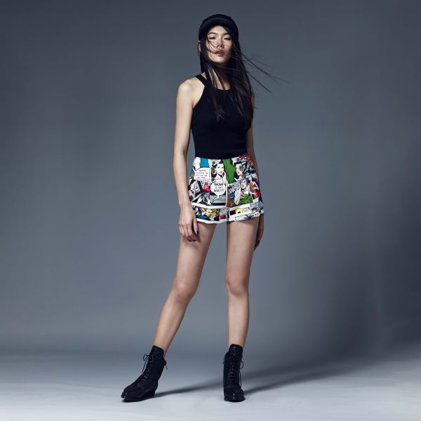 ERIKACHUNG 手繪藝術家｜美漫高腰短褲-白底 #erikachung #下著 #高級訂製 #高訂禮服 #高訂時裝 #設計師品牌 #Erika設計師