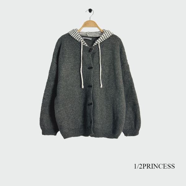 針織牛角連帽外套 