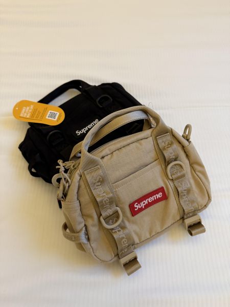 SUPREME 26SS Mini Duffle 肩背小包 