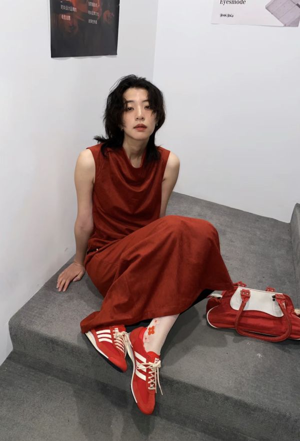 現貨*ADIDAS SL 72 