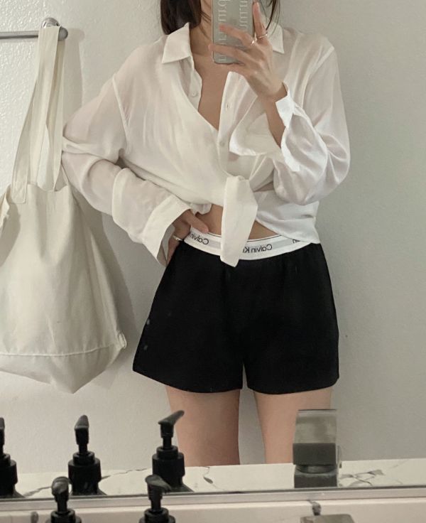 Calvin Klein 削肩背心+褲子 