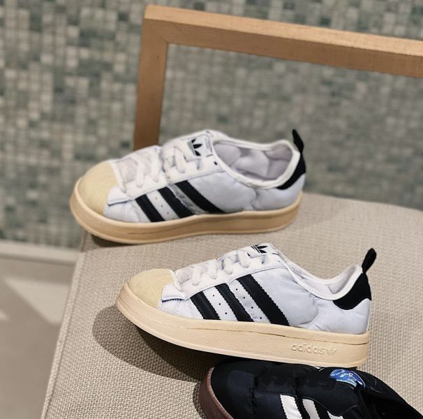 ADIDAS PUFFYLETTE 麵包鞋 