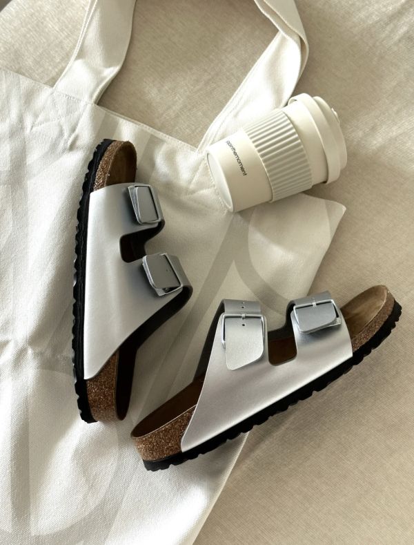 Birkenstock Arizona 白底銀扣 