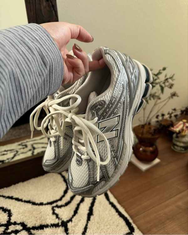 現貨*New Balance 1906r 