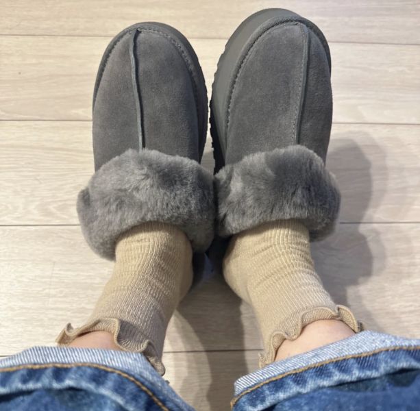 UGG 毛毛厚底拖鞋 