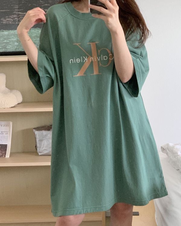 Calvin Klein T-shirt 洋裝 