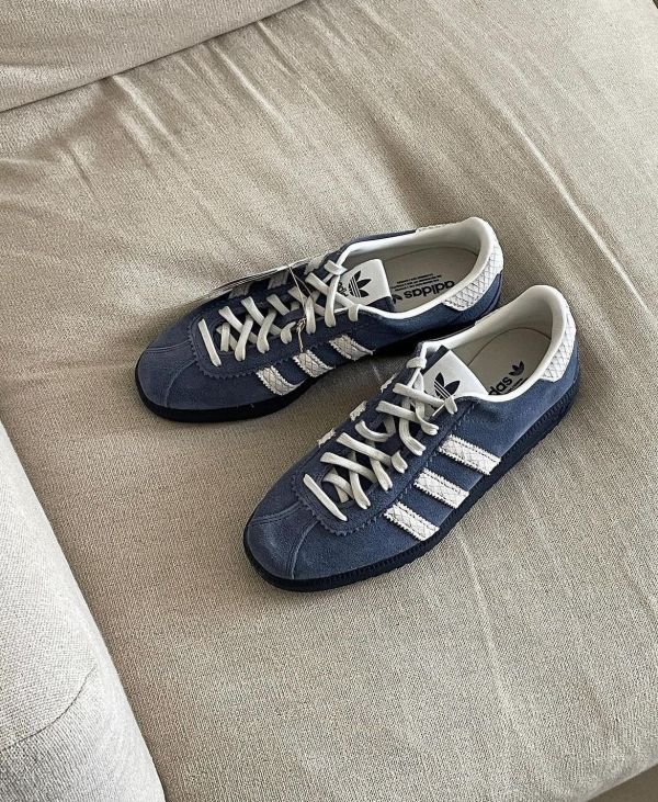 Adidas Bermuda 霧灰藍 