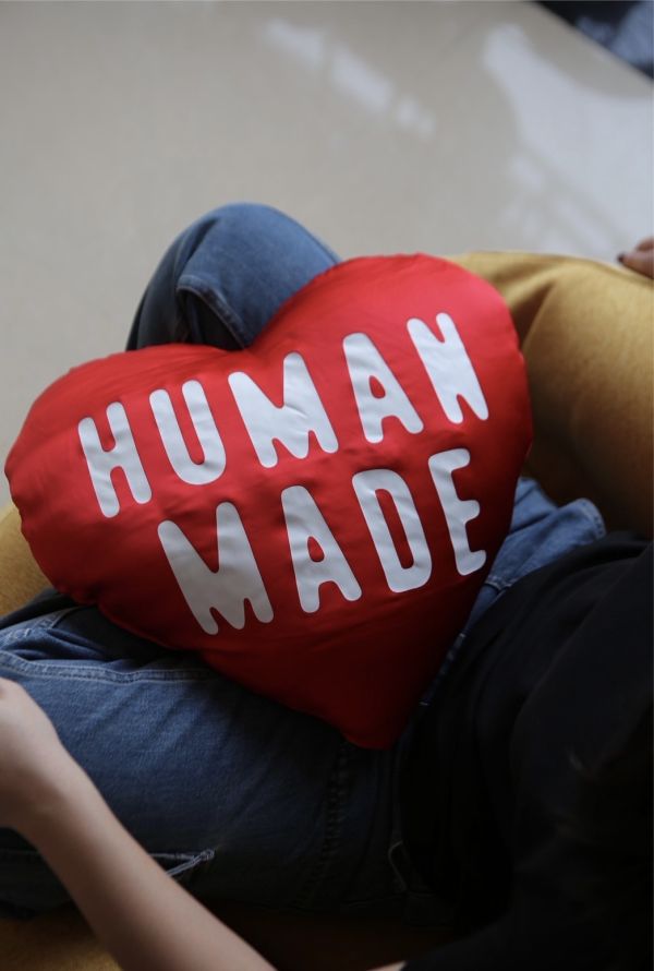 現貨*Human Made 愛心抱枕 