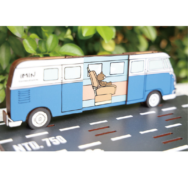 | 經典老車 | 木製臨停車牌/共3款 經典老車,T1,福斯,NISSA,速利,Sunny,臨停車牌,電話號碼,特殊造型,木製品,原印臺南,生日禮物,聖誕禮物,祝賀禮物,結婚禮物,節慶禮物,交換禮物,伴手禮,禮贈品,紀念品,情人節,母親節,父親節,兒童節,台南,台灣,文創,UV印刷,雷射雕刻,暫時外出牌,露營配備