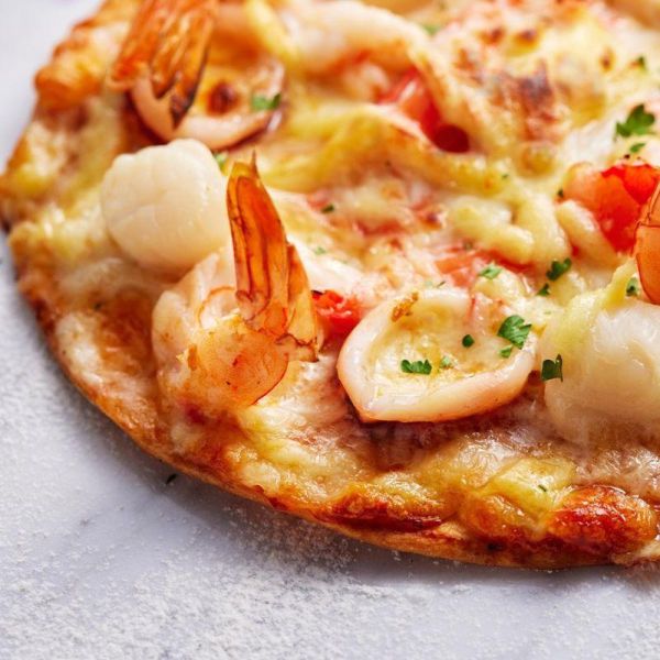 【曼曼啃PIZZA】海洋珍饌五入組：曼曼海鮮、青醬海鮮、松露白醬海鮮 任選五個 