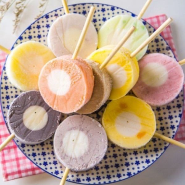 【菖樺台灣日本冰】創意綜合冰品禮盒_10入/盒（芋頭+紅豆+花生+巧克力+芒果+百香果+草莓+酸梅+情人果+乳酸，各口味1入） 