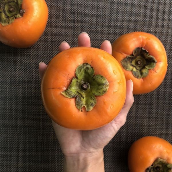 【大葉嚴選】日本品種_摩天嶺高山甜柿_8A(280g±10%)_9A(320g±10%)_10A(360g±10%)禮盒 