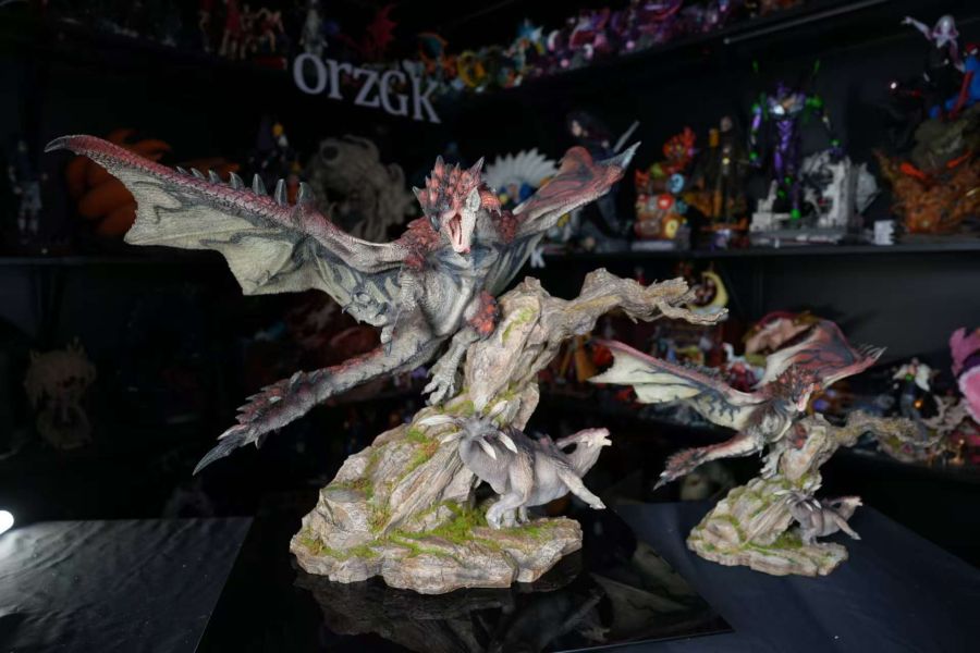 DragonFrontierStudio 怪物獵人雄火龍大尺寸版 