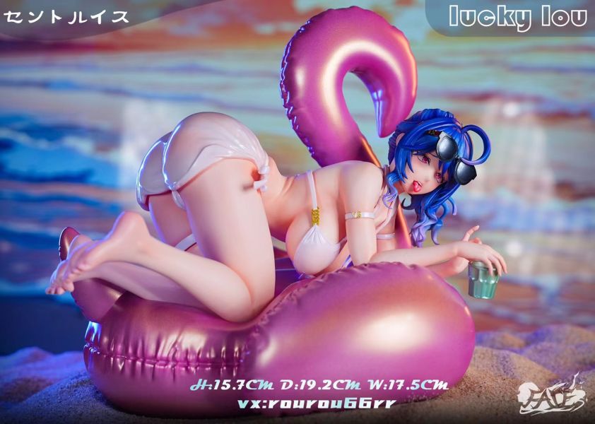 FAce Studio 泳裝聖姨 