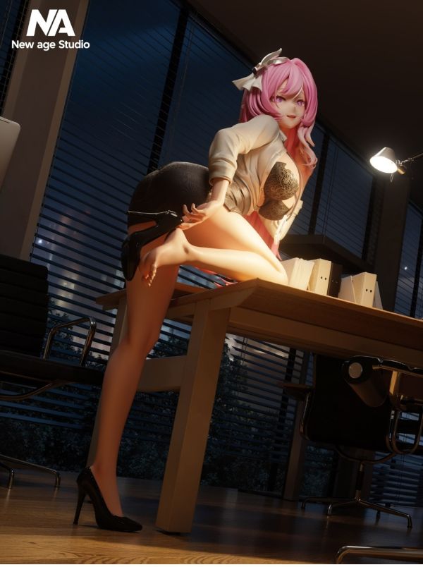 New Age Studio 小愛同事（OL愛莉） 