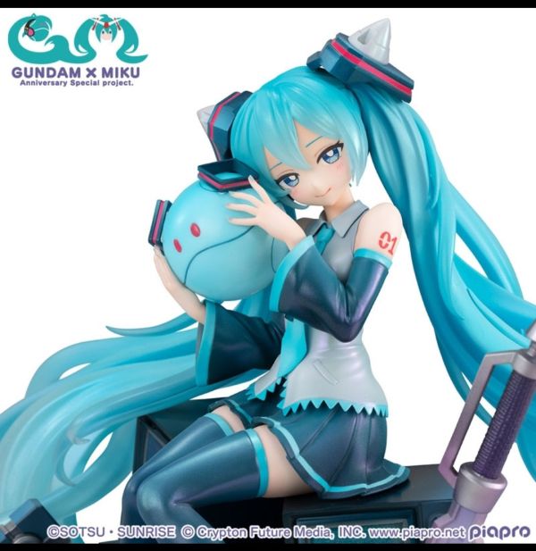 正版授權 MegaHouse Lucrea 機動戰士高達45週年×初音未來 初音未來×00高達 
