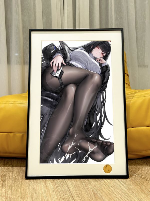 星空《坐姿莉音》蔚藍檔案調月莉音老大姐裝飾畫 