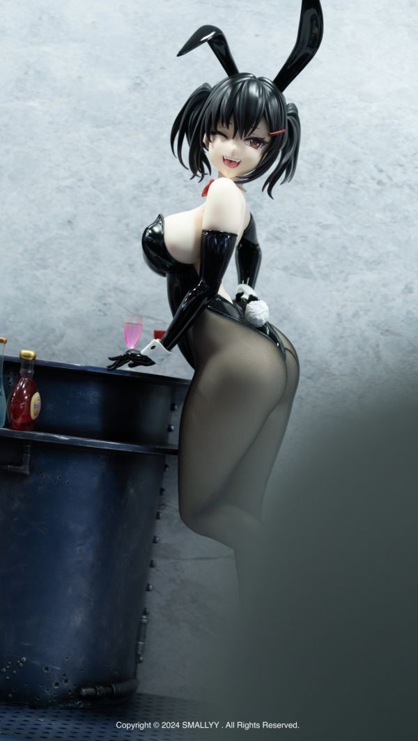 Bearpanda 展會1/2限量款兔女郎限量雕像（此方醬&汐婭&凜&小百合） 