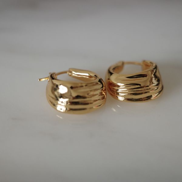 Irregular Gold Earrings 水波圈圈 