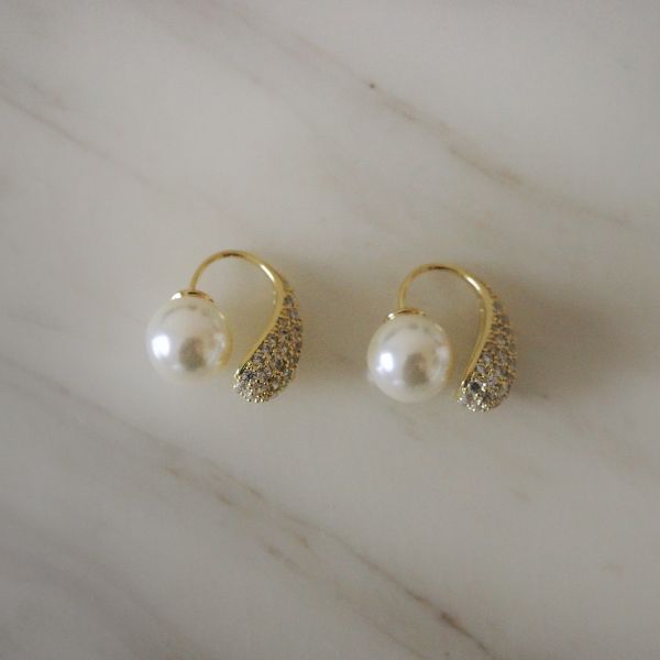 Glitter Pearl Earrings 小美人魚 