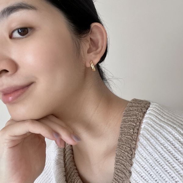 Lyla Twisted Earrings 晨間可頌 