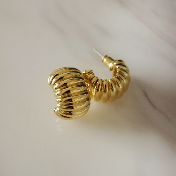 Stripe Earrings 線條圈圈 