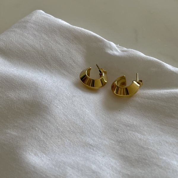 Cleo Earrings 小金圈圈 