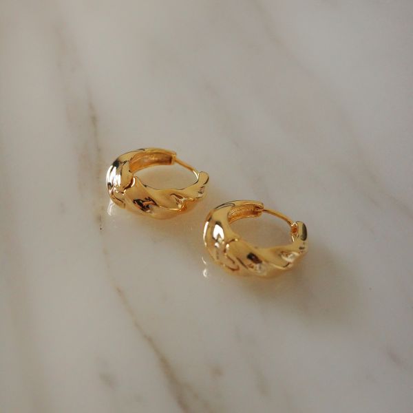 Irregular Hoop 不規則金圈 