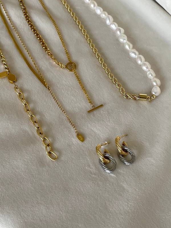 Mix And Match Earrings 金銀圈圈 
