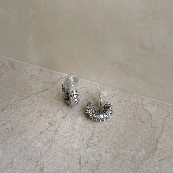 Sparkling Ear Cuff 閃鑽夾式 