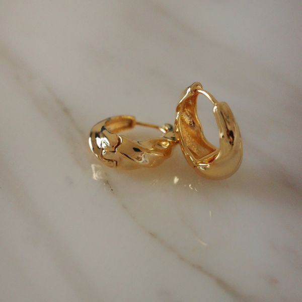 Irregular Hoop 不規則金圈 