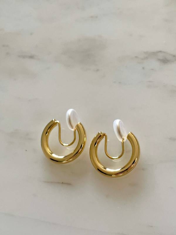 Hoop Ear Cuff 夾式圈圈 