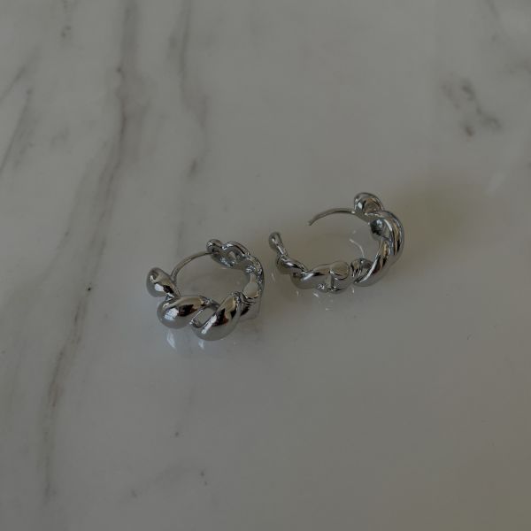 Alaia Twisted Earrings 扭繩圈圈 