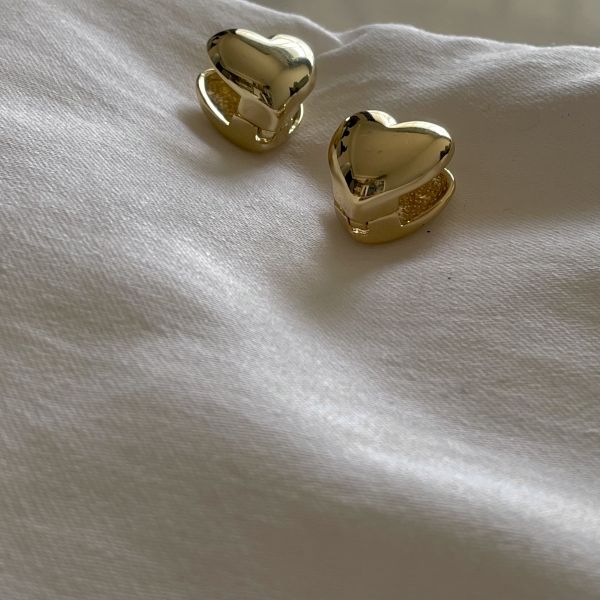 Ingrid Heart Shape Earrings 心型圈圈 