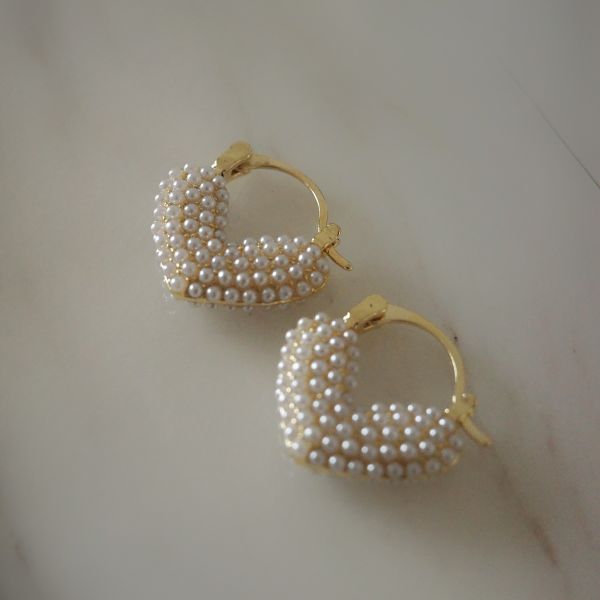 Marguerite Heart Earrings 愛心圈圈 