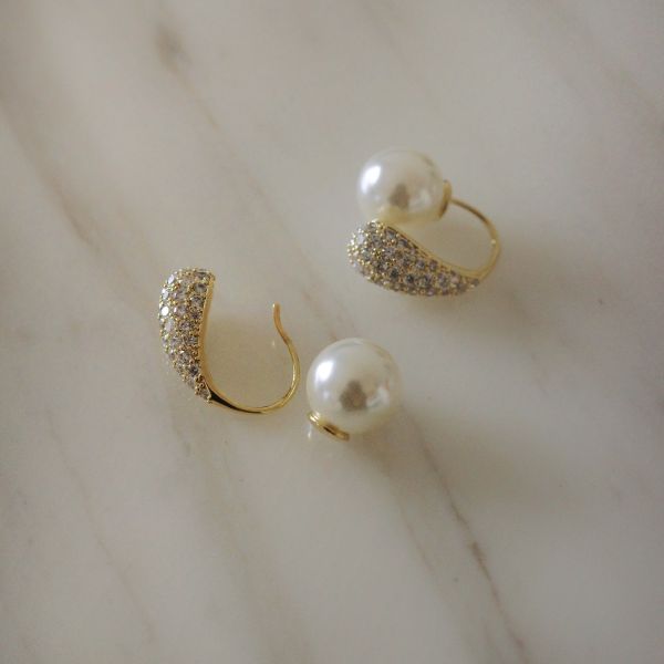 Glitter Pearl Earrings 小美人魚 