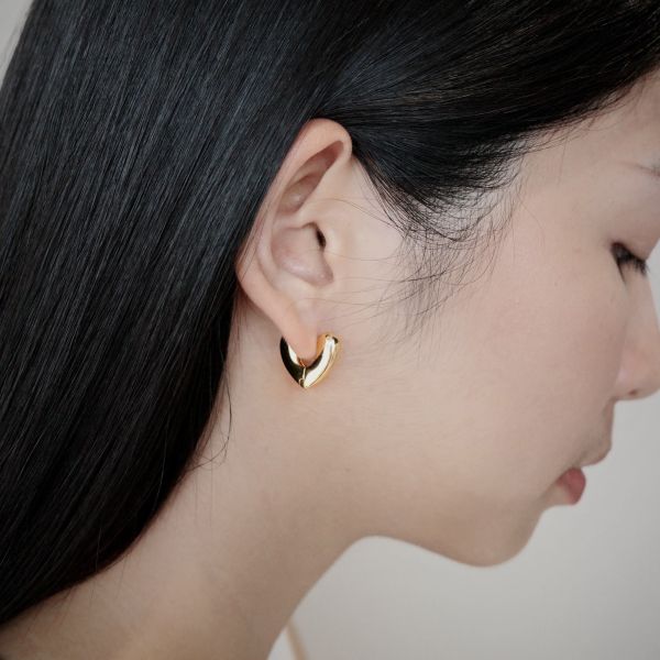 Mini Heart Shape Hoop 小愛心圈圈 
